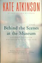  Achetez le livre d'occasion Behind the scenes at the museum sur Livrenpoche.com 