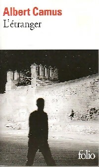  Achetez le livre d'occasion L'étranger de Albert Camus sur Livrenpoche.com 