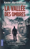  Achetez le livre d'occasion La vallée des ombres sur Livrenpoche.com 