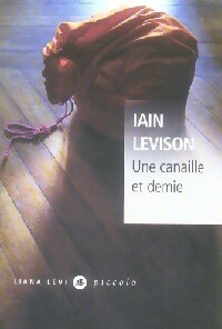  Achetez le livre d'occasion Une canaille et demie de Iain Levison sur Livrenpoche.com 